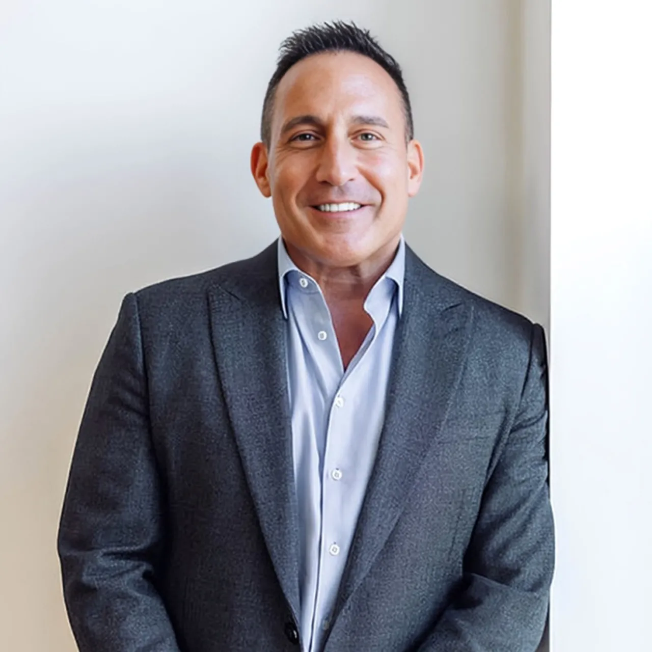 Macomb Township Shelby Township Michigan Dentist Frank Ruffino III DDS