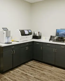Porcelain Veneer Dentists Near Me
